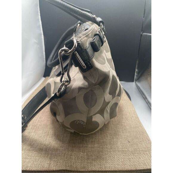 Coach Ashley Signature Satchel Khaki & Black Trim Plum Interior - Picture 11 of 12